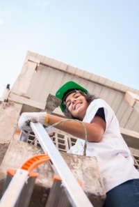 Bénévoles en chantier de reconstruction